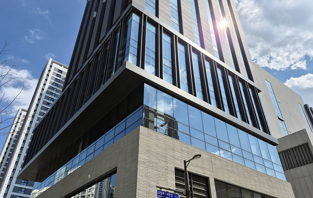 하남 근린생활시설 (PXG R&D CENTER) — 복합패널 ANOZINC I 적용 사례 3